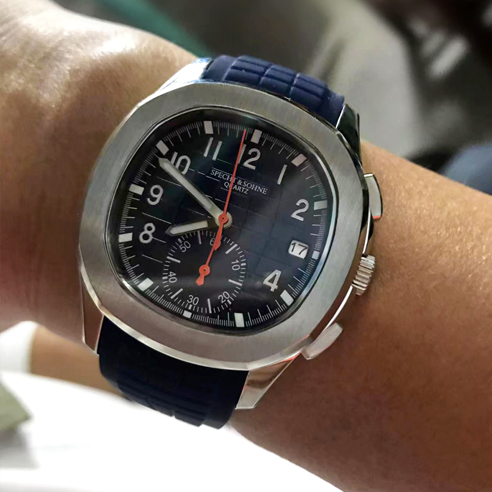 ساعة كوارتز رياضية عصرية للرجا - مراجعة Luxury Watch With Rubber Strap وسعره