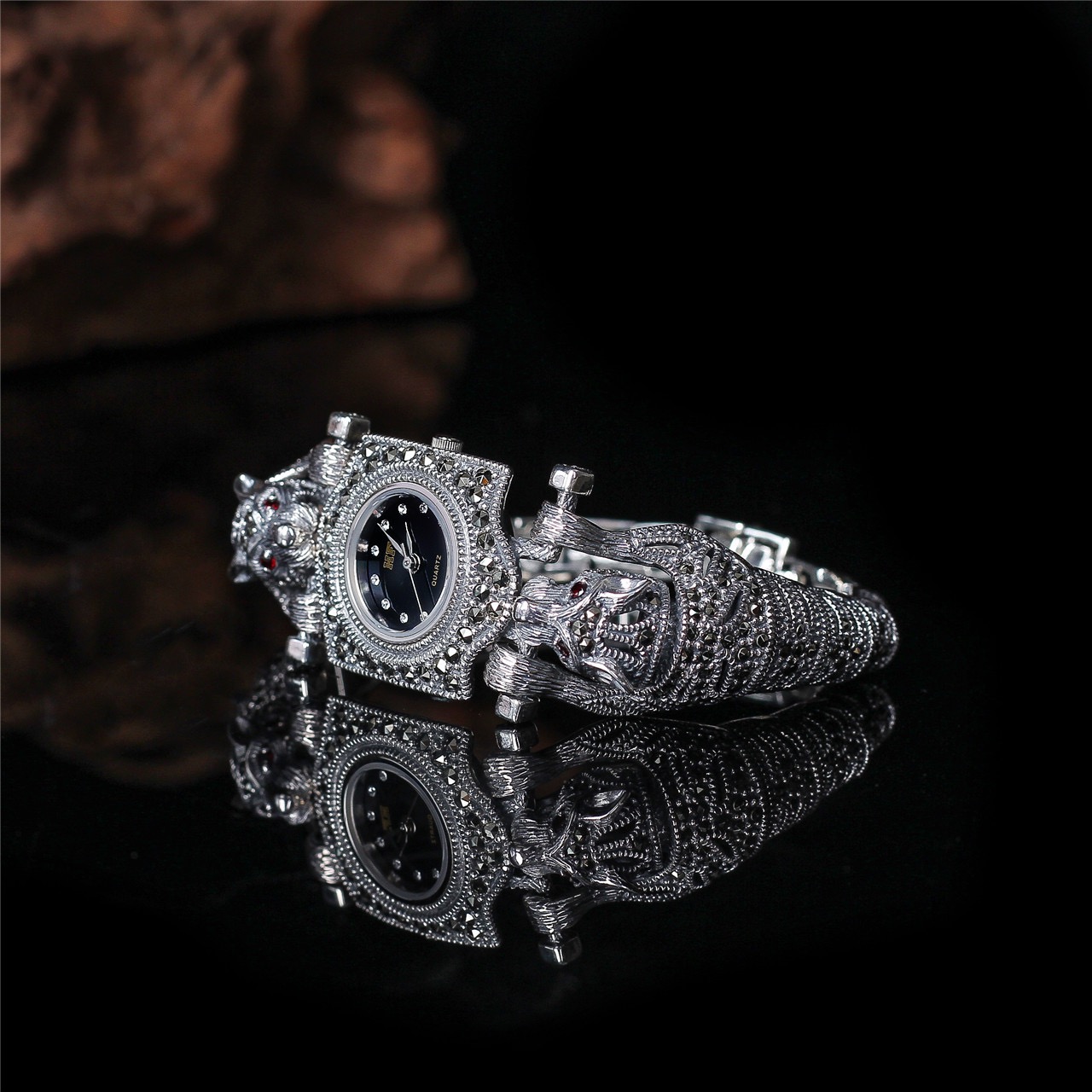 ساعات يد فاخرة من الفضة التايل - مراجعة Luxury Watch Thailand وسعره